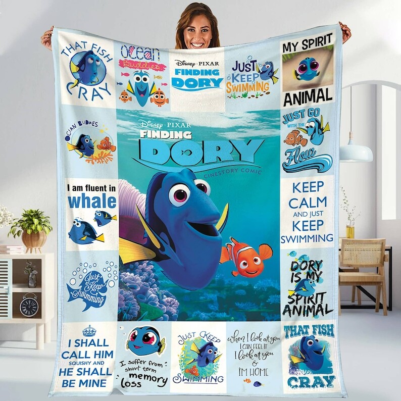 | Finding Dory Blanket | Finding Nemo Dory Blanket |