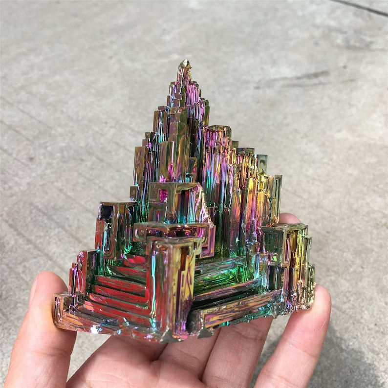 Natural Raw Aura Rainbow Titanium Bismuth Quartz Crystal Mineral Specimens