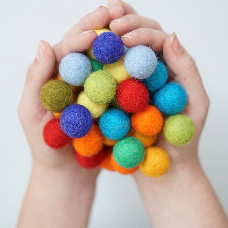 500 Pcs Mixed Colors Natural Felt Balls. 100% Wool Handcrafted 2.0 cm Wholesale