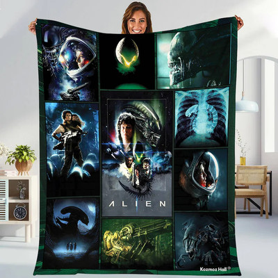 Alien Ridley Scott Blanket - Alien Xenomorph Ellen Ripley Fleece Blanket