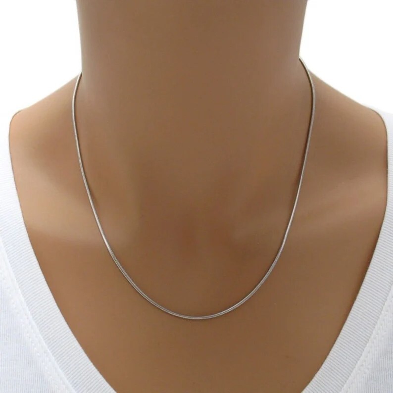 ネックレス・ペンダント TATIANA Silver 925 Mild Heart Snake Chain Necklace NZ2116 50 s-l400.jpg