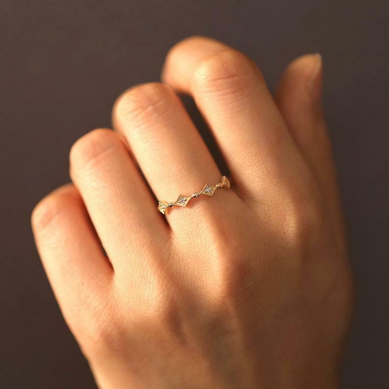 Pre-owned Jewels Empire 0.08 Carat Round Diamond Vintage Art Deco Wedding Ring Solid 14k Yellow Gold In F