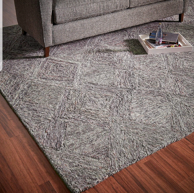 New 100wool 240x320cm massive grey rug in Newcastle, Tyne and Wear