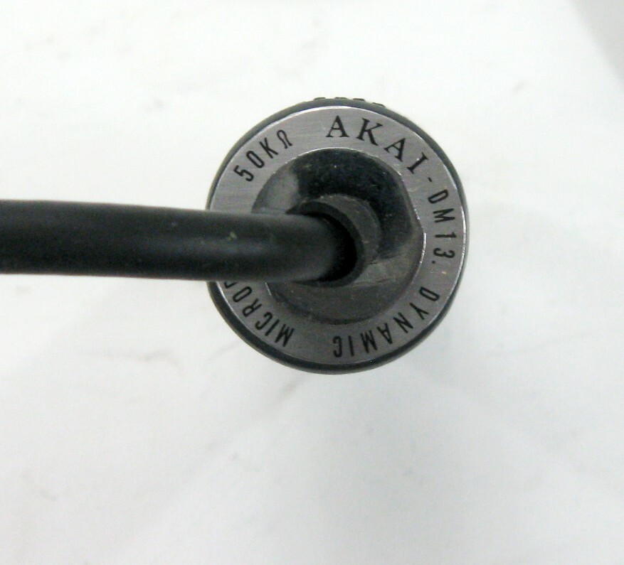 AKAI DM-13 LARGE VINTAGE MICROPHONE IN BOX WITH STAND 50K * NICE!