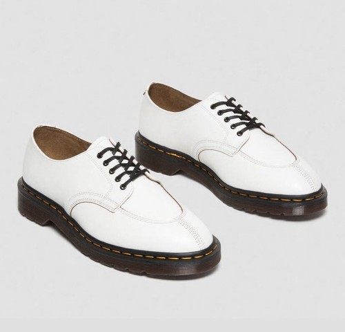 【美品】Dr. Martens ホワイト ローファー Dr Martens☆2046 WHITE VINTAGE SMOOTH☆5 ホール☆兼用 (Dr