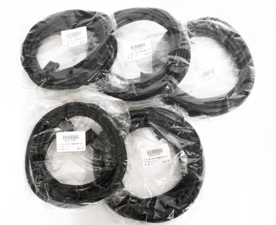 priority express Schneider cable VM3M5101R50 new