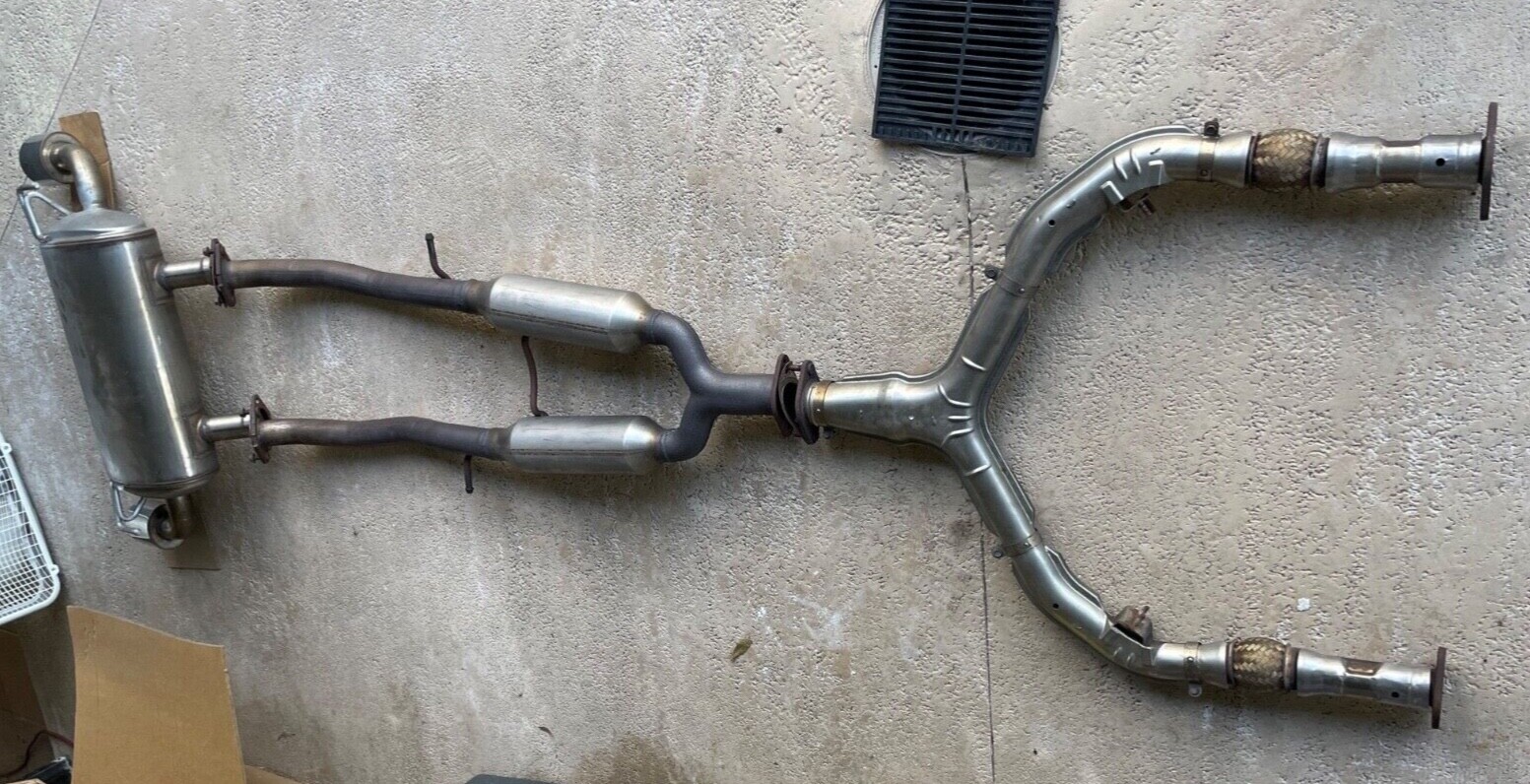 Nissan 370z 2016 Sport y pipe dual muffler oem exhaust | eBay Nissan 370z 2016 Sport y pipe dual muffler oem exhaust | eBay