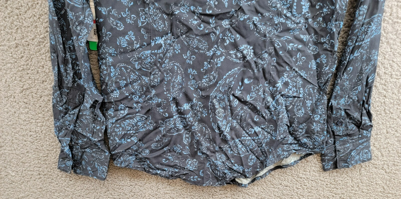 GUESS Paisley Print Long-Sleeve Shirt Men's S Black/Blue Button Front Closure - Picture 16 of 18