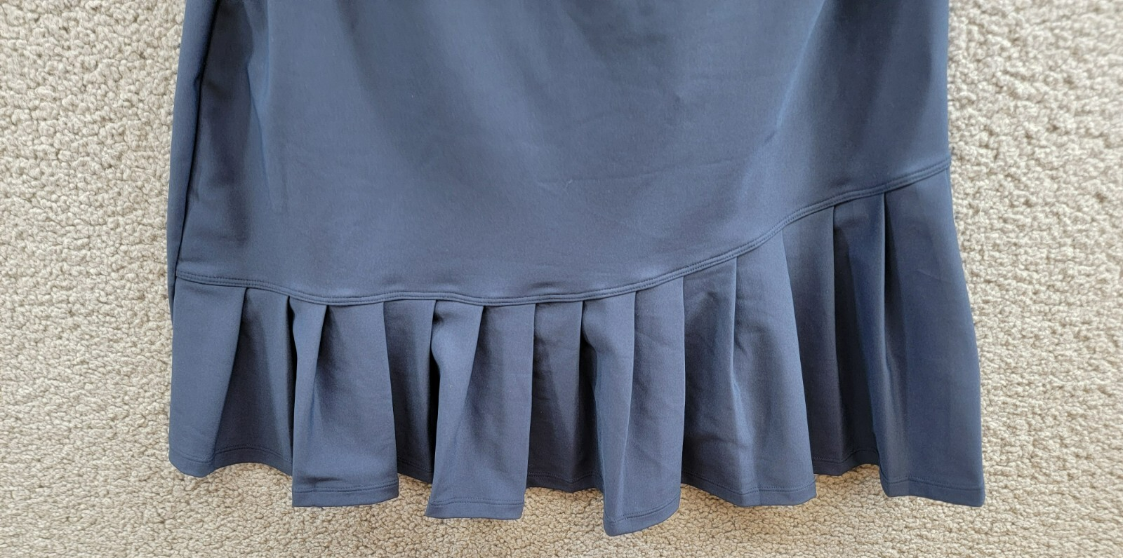 AQUA Athletic Pleat Hem Active Dress Women's M Myth Scoop Neck Crisscross Strap - Picture 4 of 13