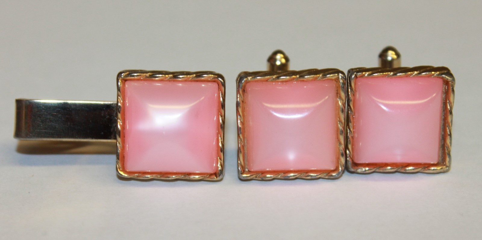 Pink Moonglow Square Gold Tone Cufflinks & Tie Clip Bar Set Vintage Estate