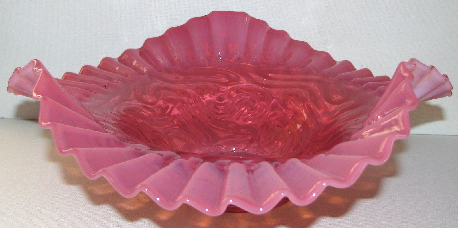 Beautiful Antique Cranberry Opalescent Art Glass Ruffled Brides Bowl