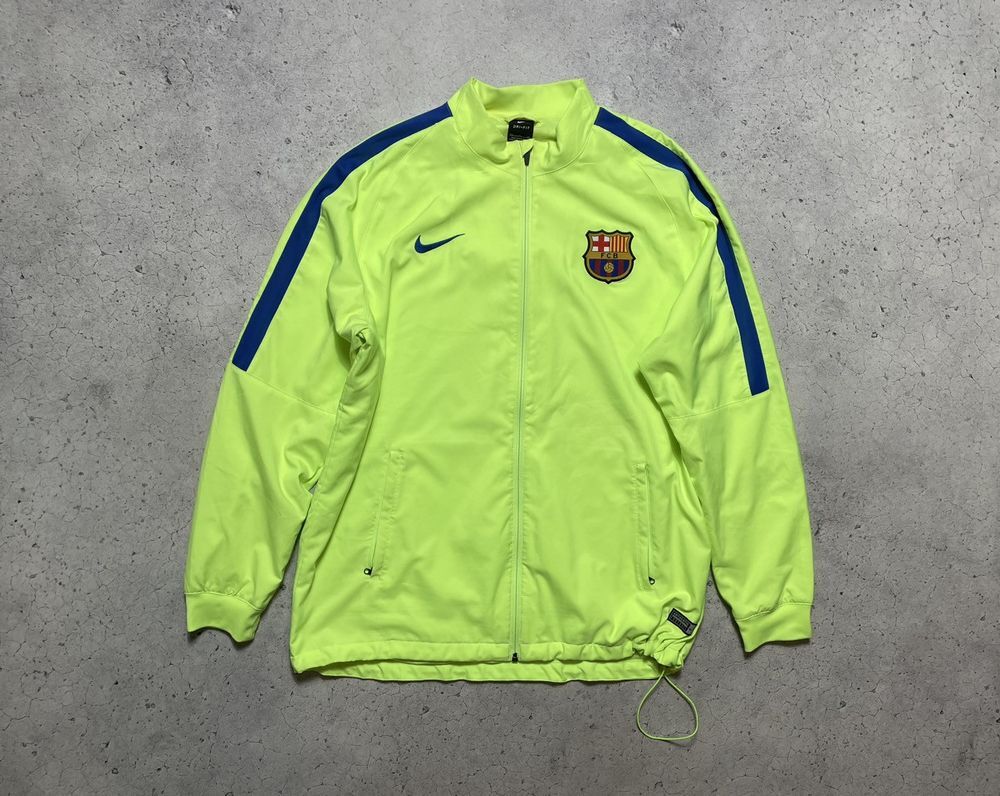 Nike FC Barcelona ウィンドブレーカー Nike FC Barcelona ウィンドブレーカー - メルカリ