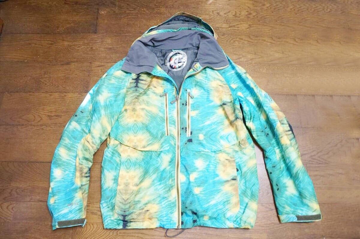 Burton AK Gore-Tex 2L STAGGER Men's Size L Snowboard Jacket Burton AK Gore-Tex 2L STAGGER Men's Size L Snowboard Jacket