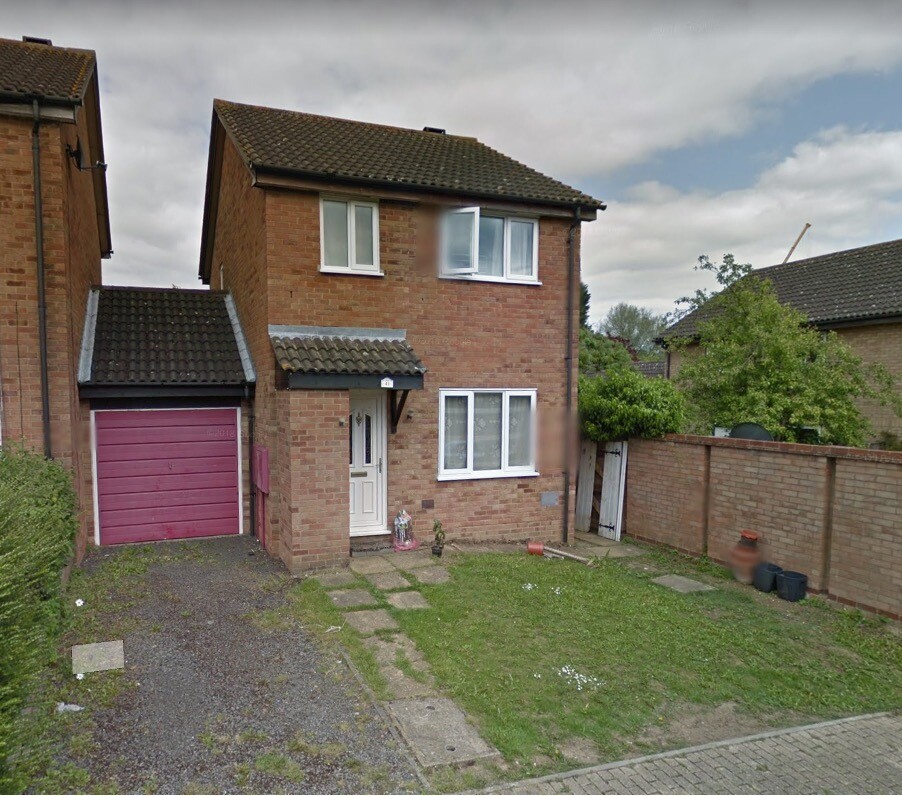 3 bedroom semidetached house for Rent in Fishermead, Milton Keynes
