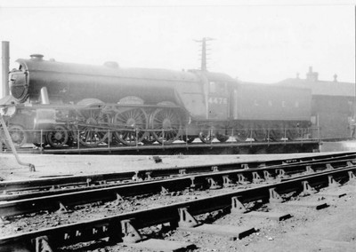 Railway photograph LNER A3 4476 / 60107 Royal Lancer at Grantham