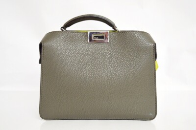 FENDI｜ (7VA530 AFC3 F1JMM) Fendi Peekaboo Iseeu Mini 7Va530
