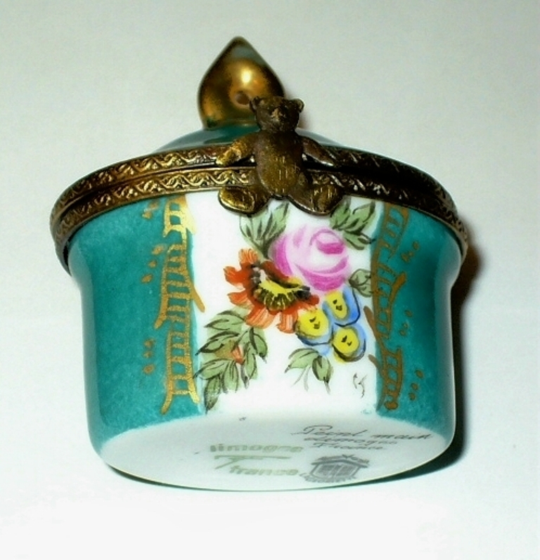 LIMOGES BOX ~ LAGLORIETTE ~ FLORAL BOX & BABY LAYETTE ~ TEDDY BEAR ~ PEINT MAIN
