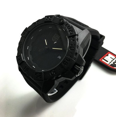 Pre-owned Luminox Men's  Navy Seal Trident Diver's Blackout Watch Xs.3501.bo