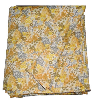 THRESHOLD PERFORMANCE GOLD & GRAY LILAC FLORAL KING/CALIFORNIA KING FLAT SHEET