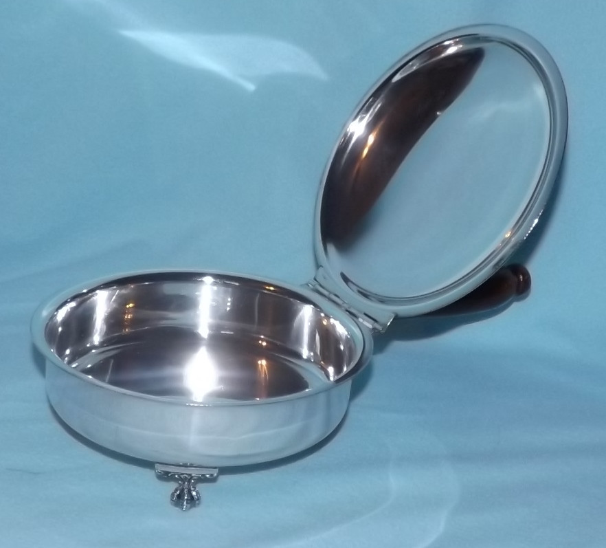 Vintage Sliver plated Sheffield Crumb Catcher w/Rearing Horse etching on lid