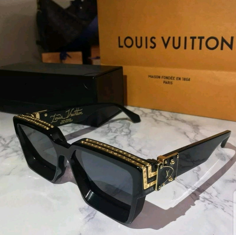 Louis Vuitton Millionaire Sunglasses LV black | in Greenwich, London | Gumtree