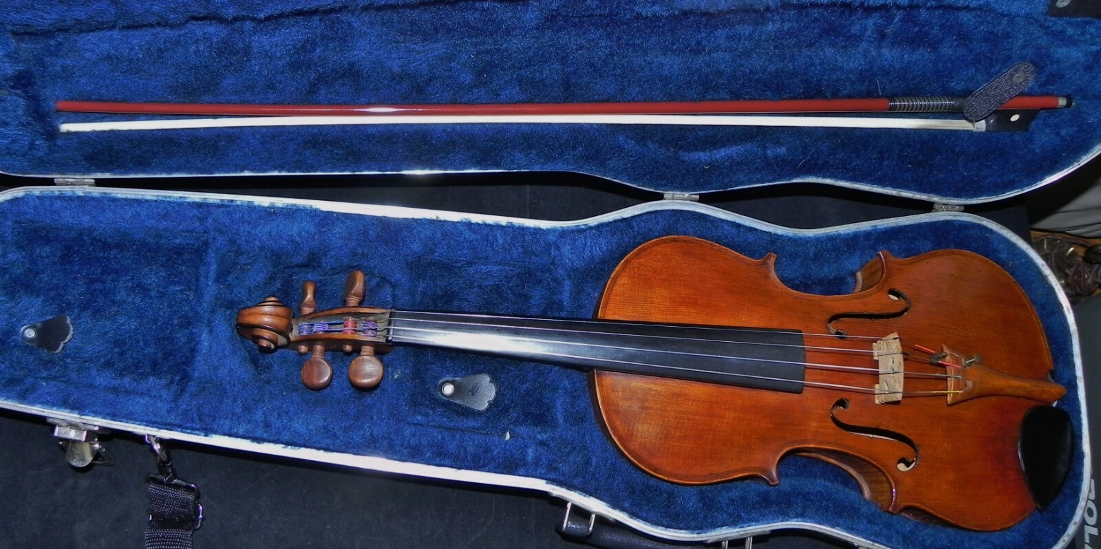 French 4/4 Vuillaume a Paris rue Croix-des-Petits-Champs 46 Violin