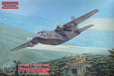 Fairchild C-123K/UC-123В Provider Transport Aircraft 1/72  Model Kit RODEN 057