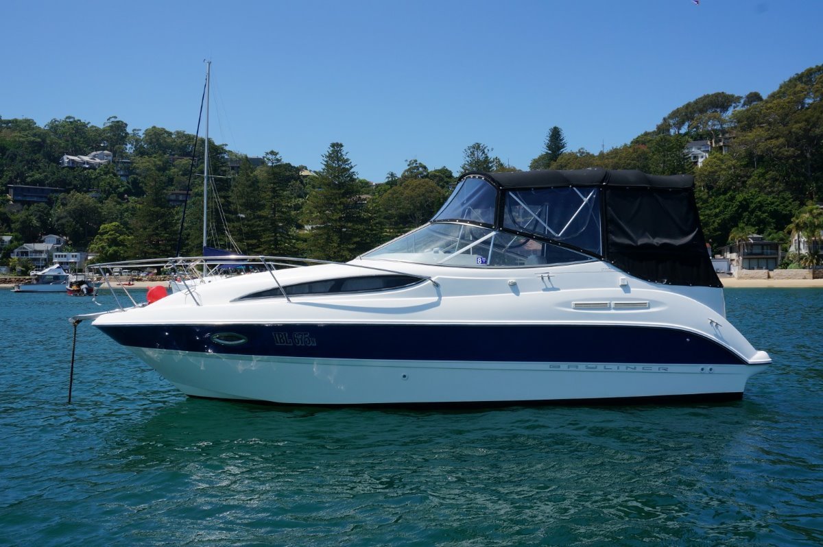 2004 Bayliner 265