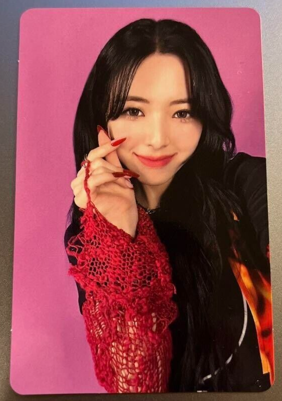 ITZY YUNA RINGO Japan 1st Album HMV limited Lucky Draw ITZY YUNA RINGO Japan 1st Album HMV limited Lucky Draw