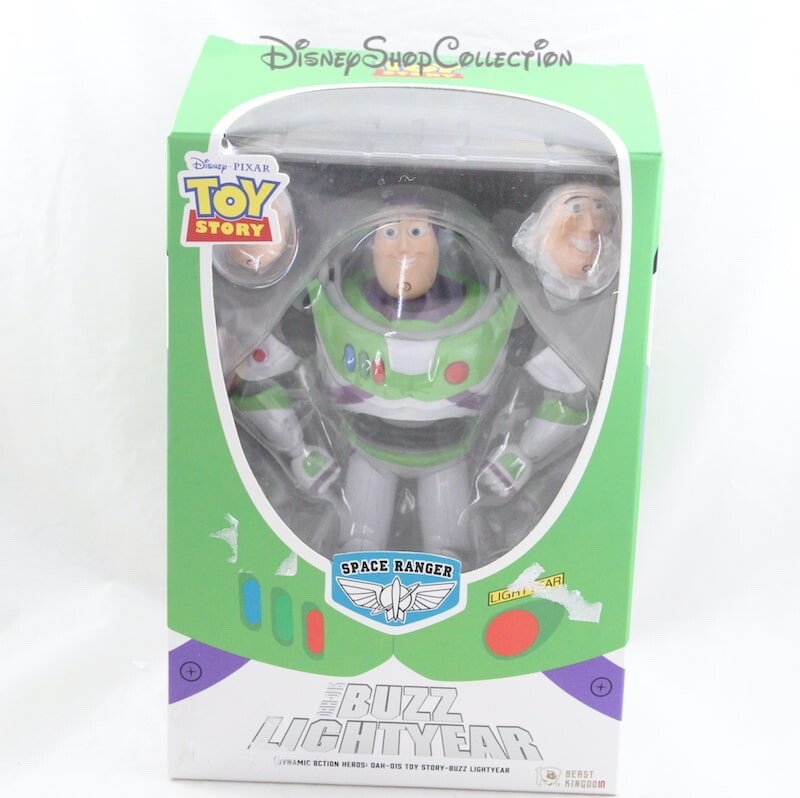 ディズニー　light-up figurine Mickey Vampire Light-Up Statue — Disney by DIG