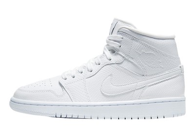 Женские кроссовки Jordan 1 Mid Snakeskin White/White (BQ6472 110)