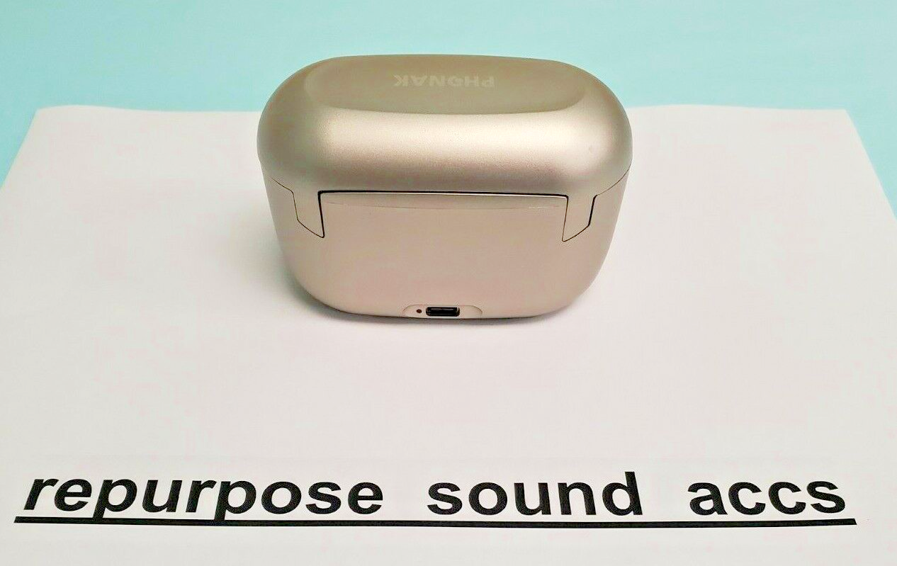 Phonak Charger Case Go Great Deal!!