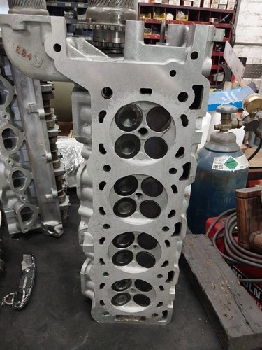 【中古】 Headcharger Headcharger 2002-2008 JAGUAR X-TYPE 3.0L V6 DOHC ENGINE CYLINDER HEAD W