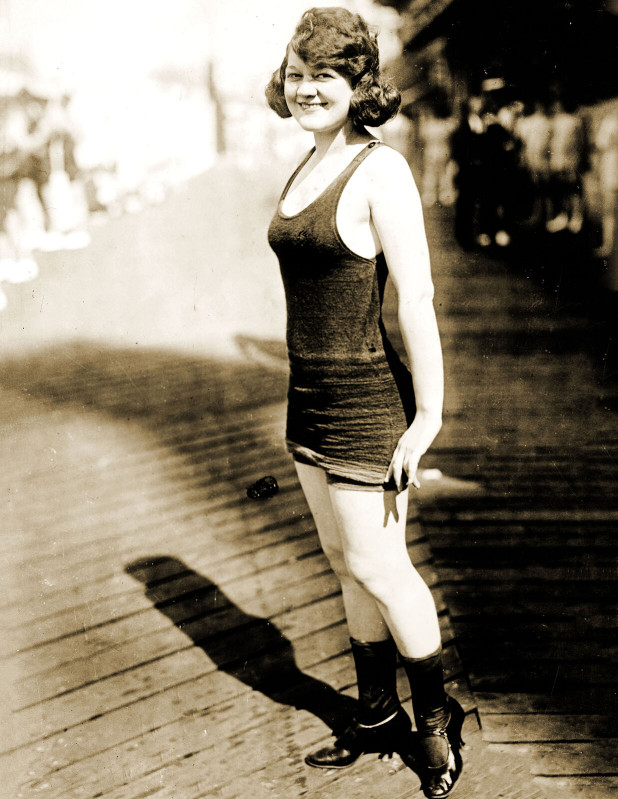 1920-1925 Bathing Beauty Polly Salisbury Vintage Old Photo 8.5" x 11" Reprint