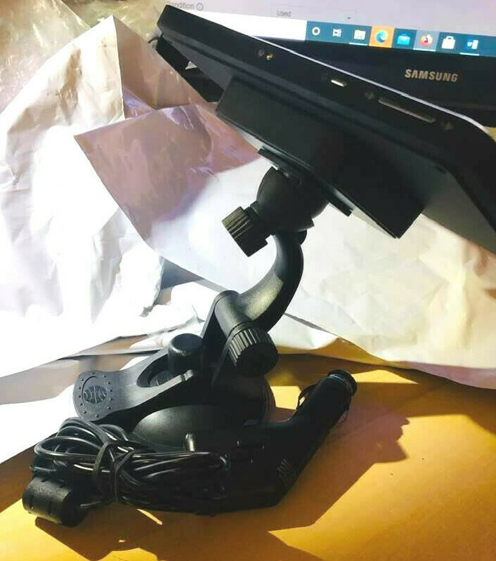 Rand McNALLY TND 740  Truck GPS Bundle 1yr SCREEN PROTECTION