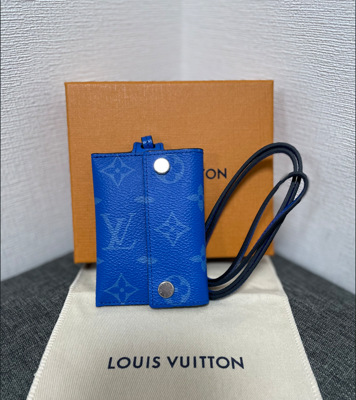 Louis Vuitton Card Holder Necklace M83154 carry cards Agave