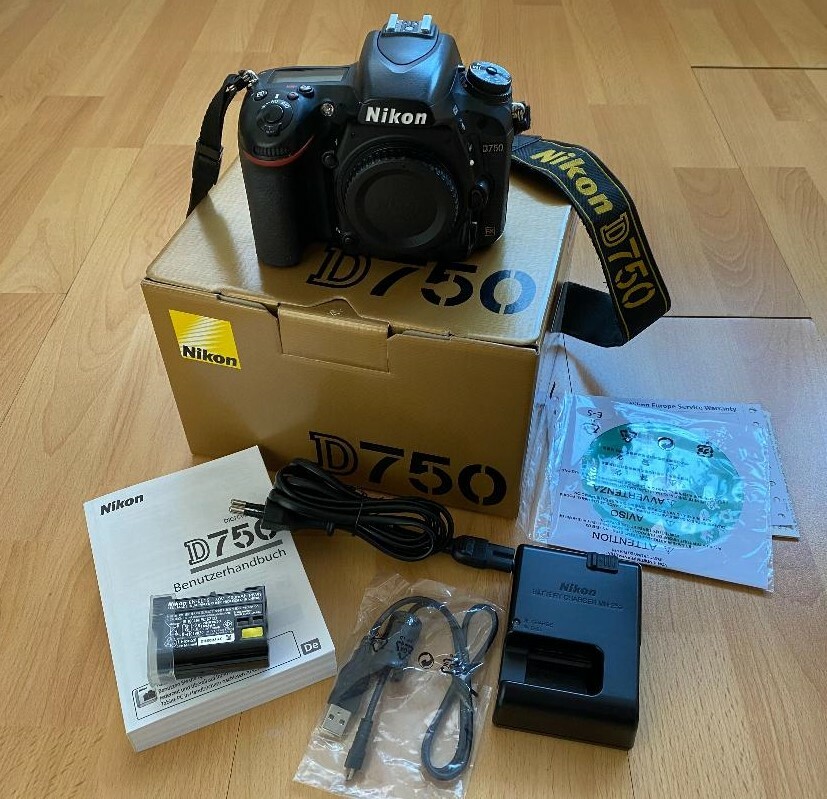 Nikon D750 Body DSLR Vollformat Kamera 