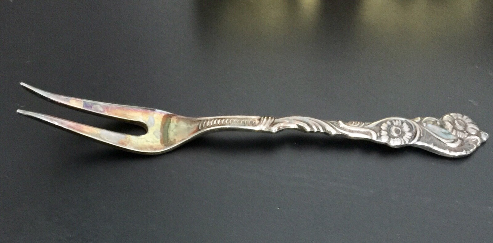 VINTAGE SWEDEN FLORAL SWIRL FLOWER SILVER PLATE COCKTAIL PICKLE FORK Swedish