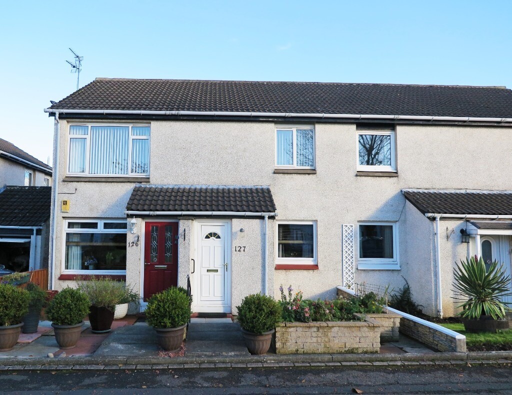 Desirable 2 bed to rent, Gyle Park Gardens, Available 16th