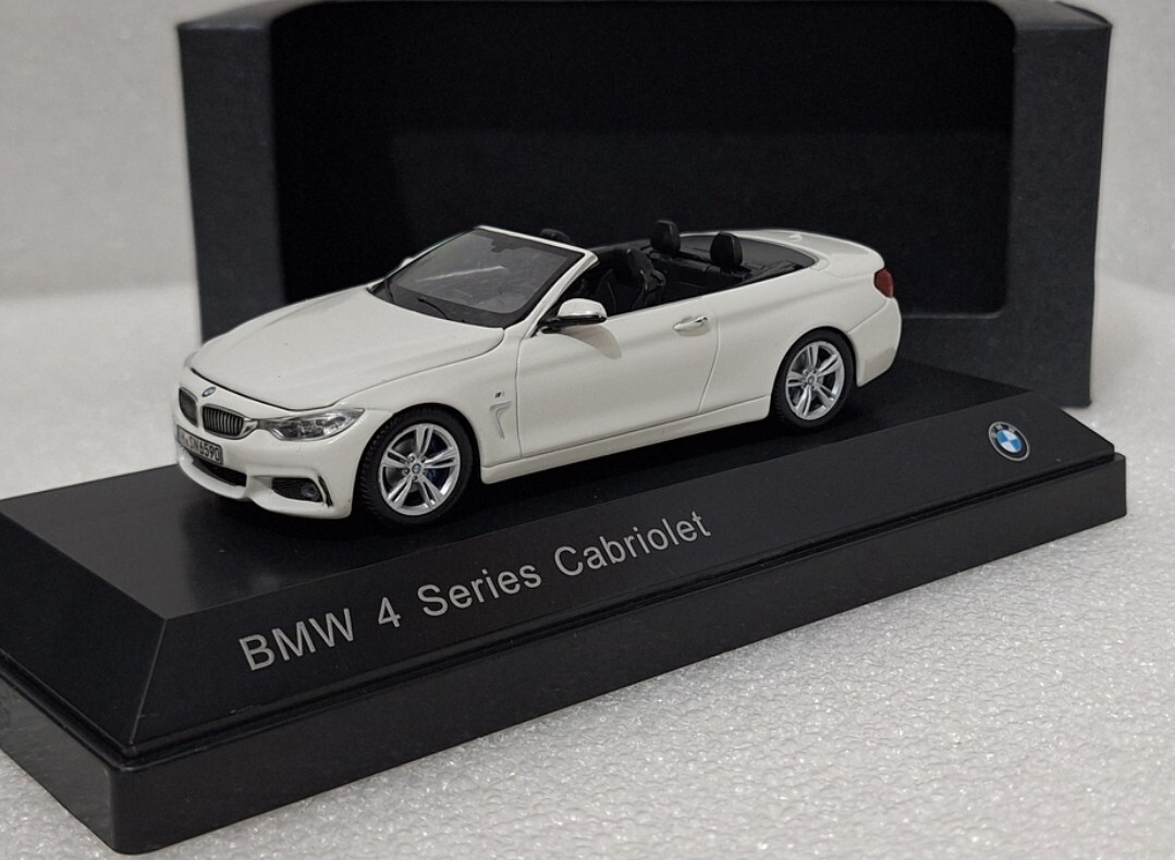 BMW 4er Cabriolet F33 ミニカー Paragon ディーラー PARAGON-MODELS 80432339611 Scale 1/18 | BMW 4-SERIES M4