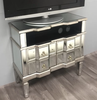 Venetian mirrored tv stand deals