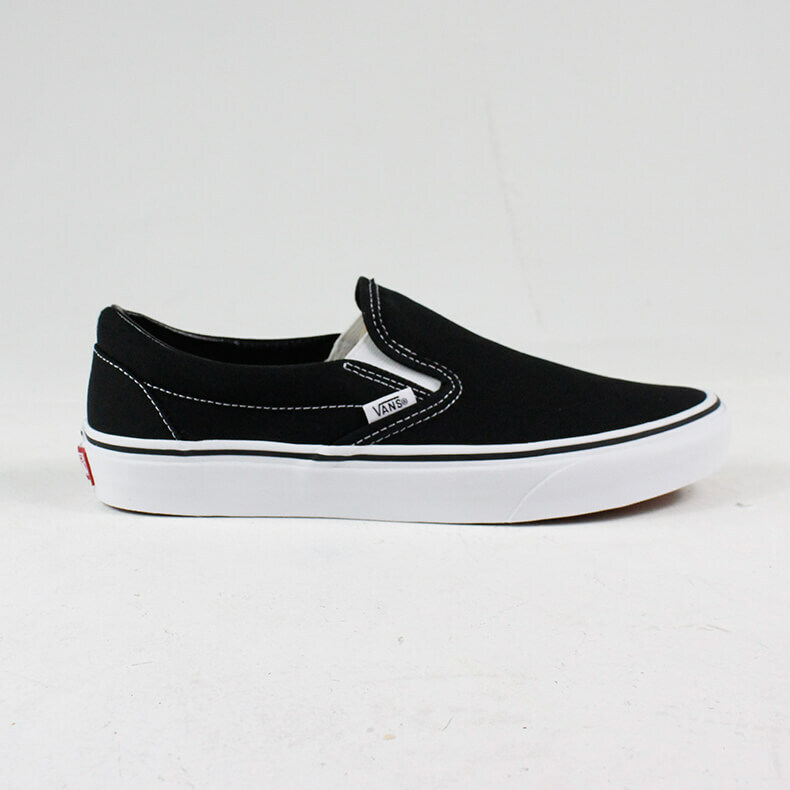 white slip on vans size 3