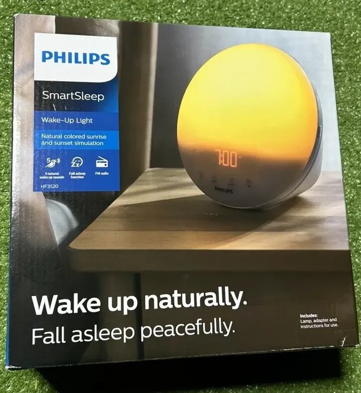 Philips HF3520 60 E Wake-Up Light With Colored Sunrise Simulation