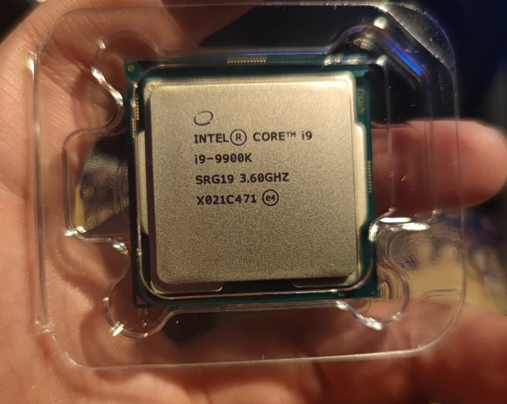 Intel Core i9-9900K 3.6GHz 8 Cores 16 Threads SRG19 LGA 1151 Intel Core i9-9900K 3.6GHz 8 Cores 16 Threads SRG19 LGA 1151