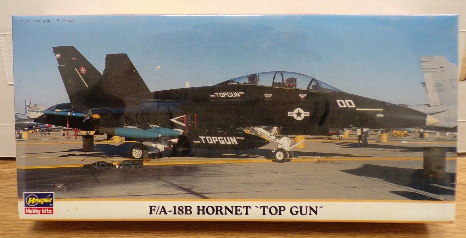 F/A-18B Hornet Top Gun 1/72 Hasegawa 40:1500 Model