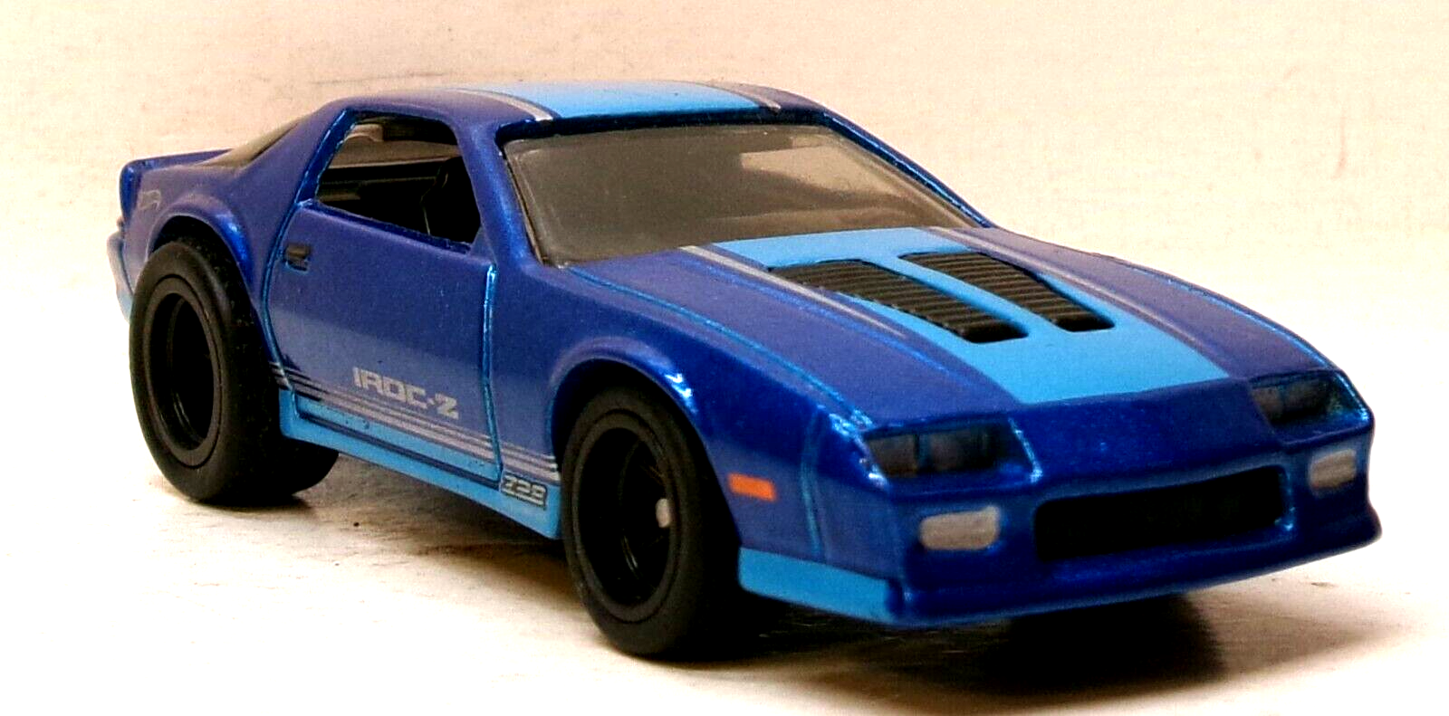 ミニカー 2005 HotWheels Chevy Camaro RLC Hot Wheels RLC 23rd Collectors Nationals 1985 Chevrolet