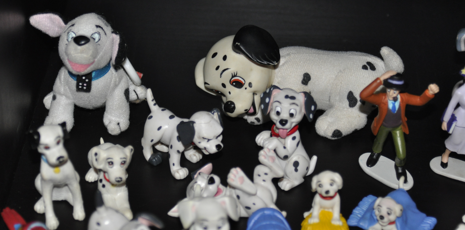 101 and 102 Dalmatians Cartoon Disney Toy Figure Dog Animal Lot