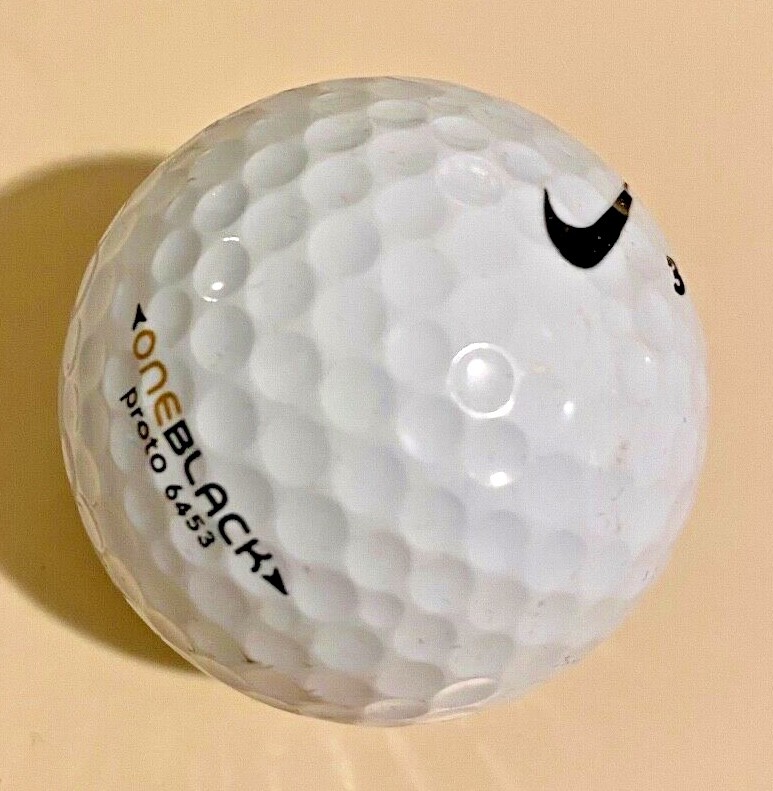 Nike ONE Platinum ゴルフボール 12個入り Nike One Platinum Used Golf Balls - golfballs.net