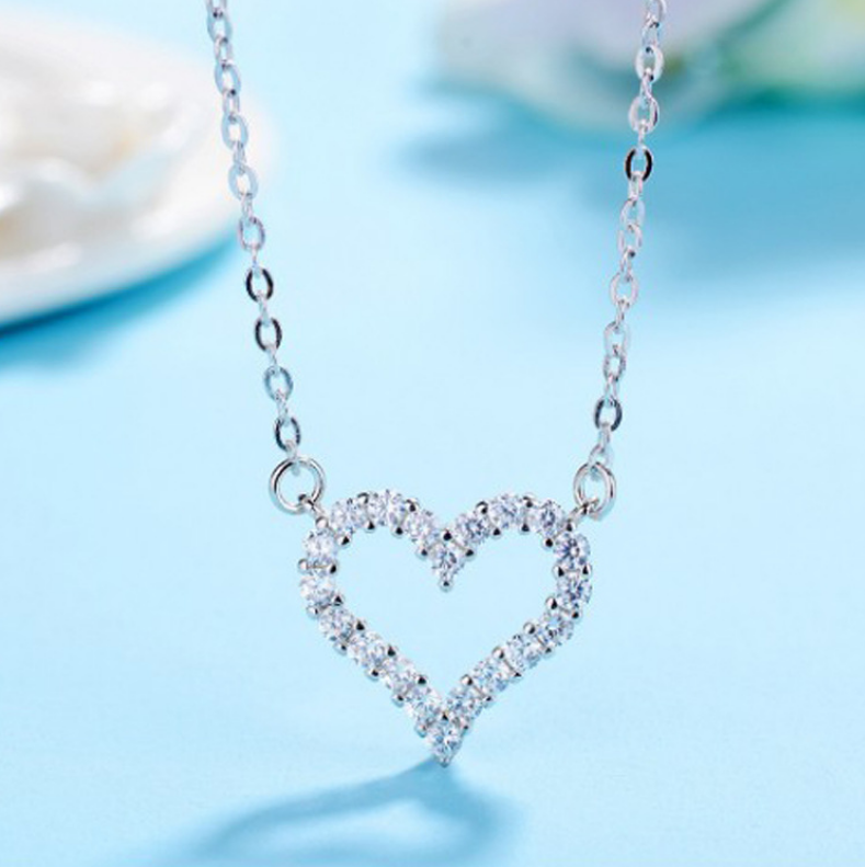 Silver Crystal Heart Pendant Necklace Birthday Gift For Wife