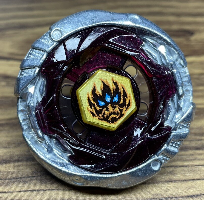 メタルファイトベイブレード ファントムオリオン ガンメタVer. メタルファイトベイブレード 【優勝景品‼️】ファントムオリオン